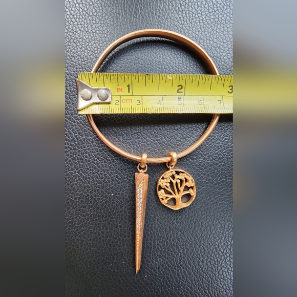 Kendra Scott bracelet. - Picture 6 of 6